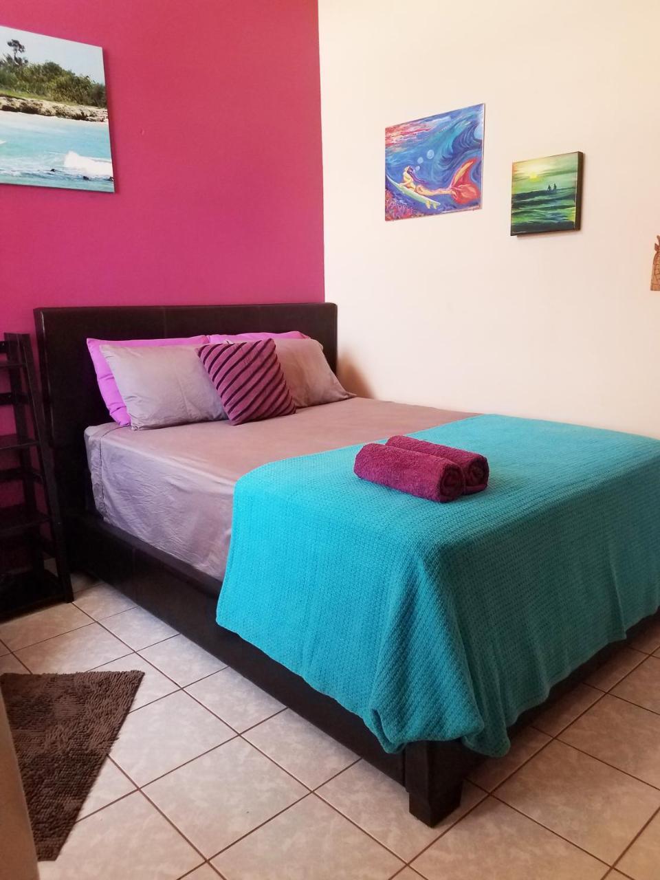 Bed and Breakfast Wssm Surf House Aguadilla Zewnętrze zdjęcie